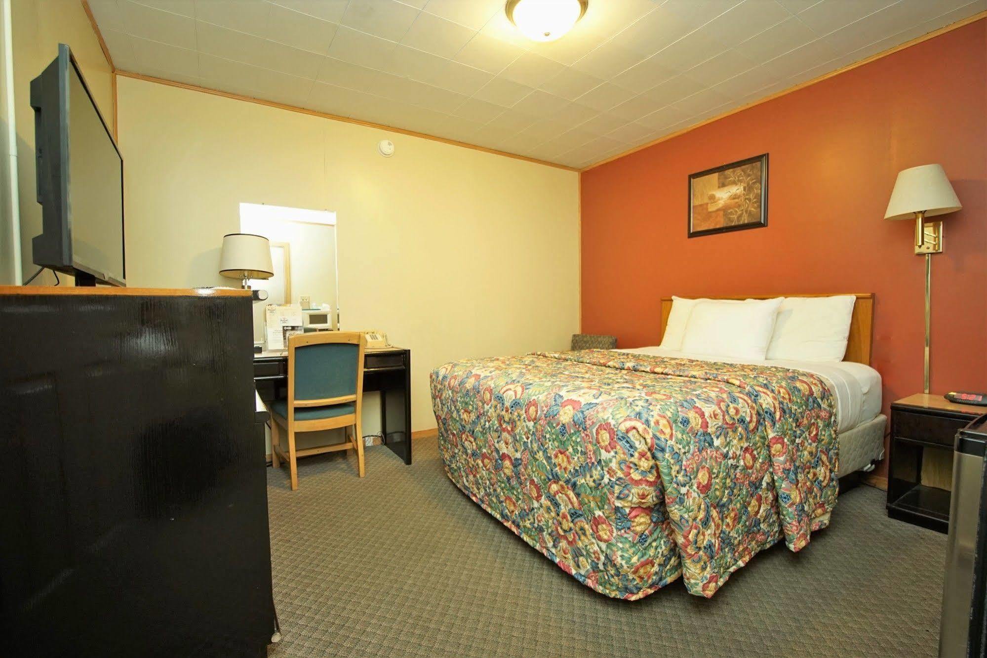 Royal Inn Hudson I-94 Ngoại thất bức ảnh