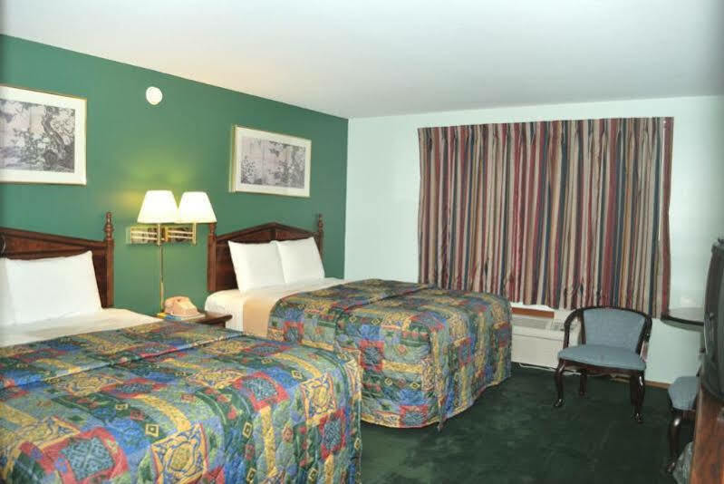 Royal Inn Hudson I-94 Ngoại thất bức ảnh